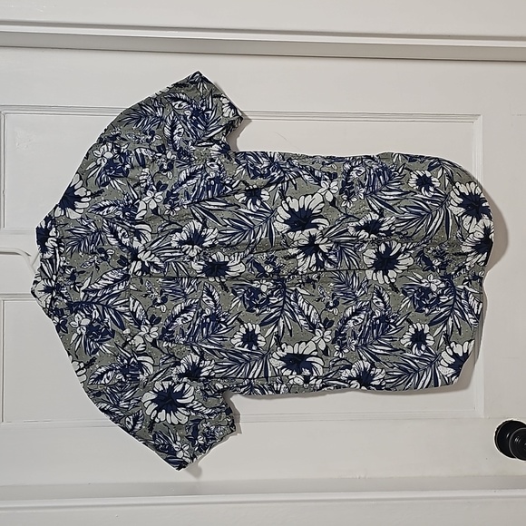 Produkt Floral Button Down Short Sleeve - Size S - Green - Picture 2 of 3